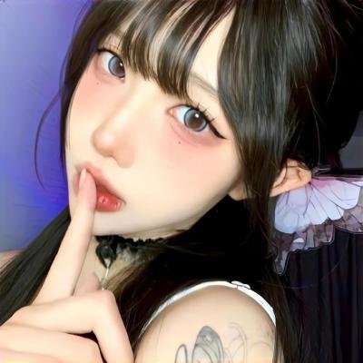 检阅日海报